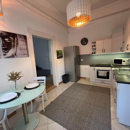 Szeged Apartman ภายนอก รูปภาพ